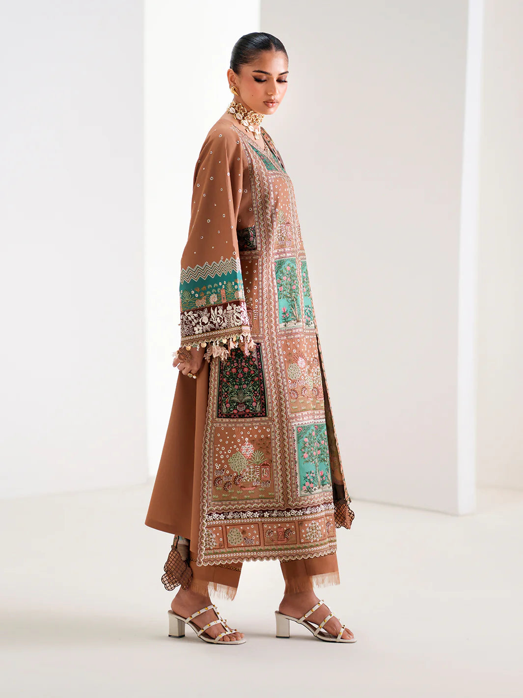 BIN ILYAS-LUXURY LAWN 186-B unstitched suit - view 2