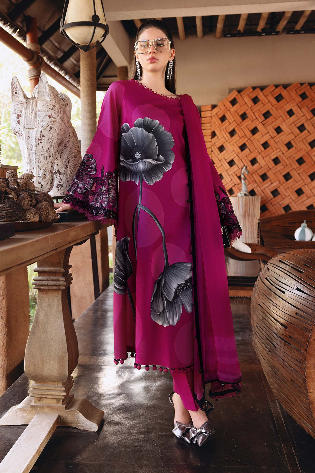 Maria.B MPrints Embroidered Lawn Unstitched 3Pc Suit MPT-2913-B