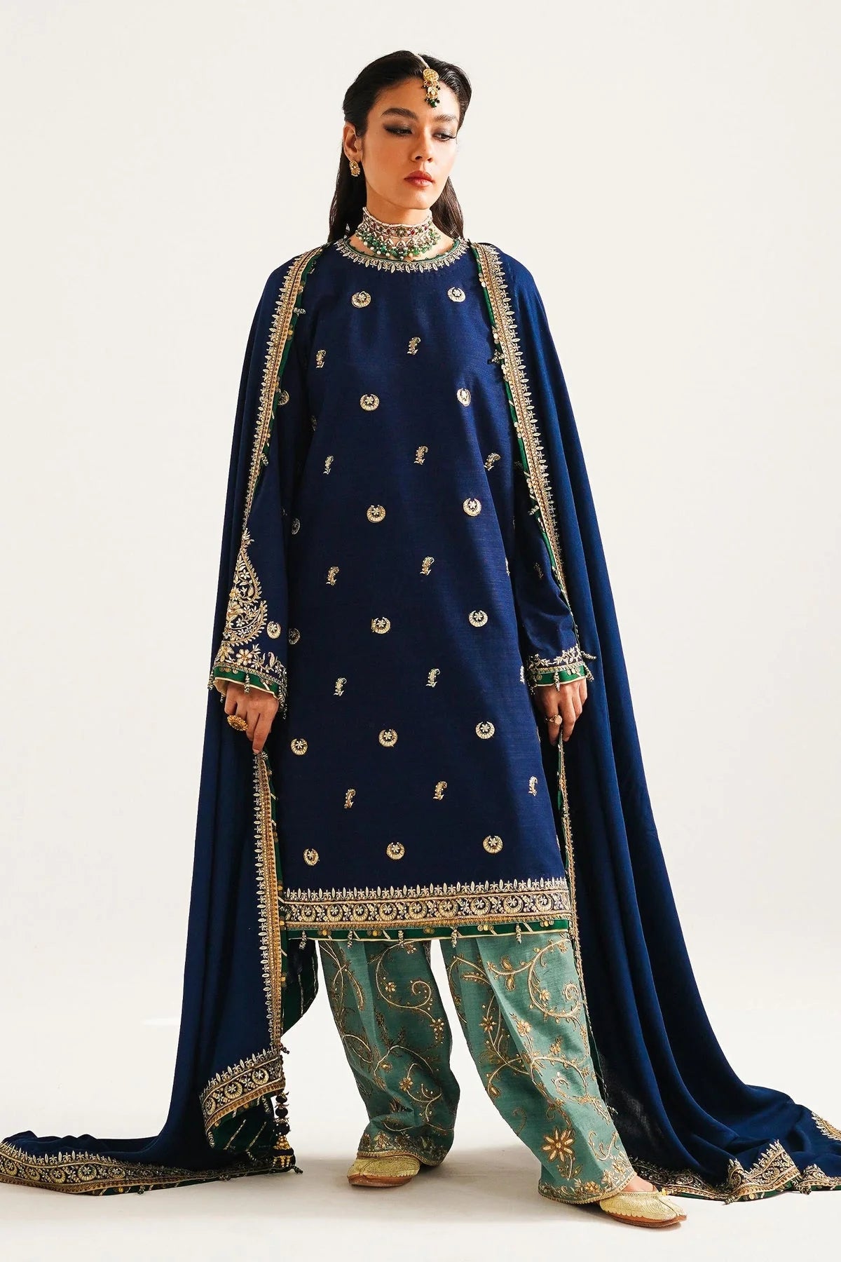 Zara Shahjahan Winter Unstitched Embroidered Khaddar 2Pc Suit WS23-D1