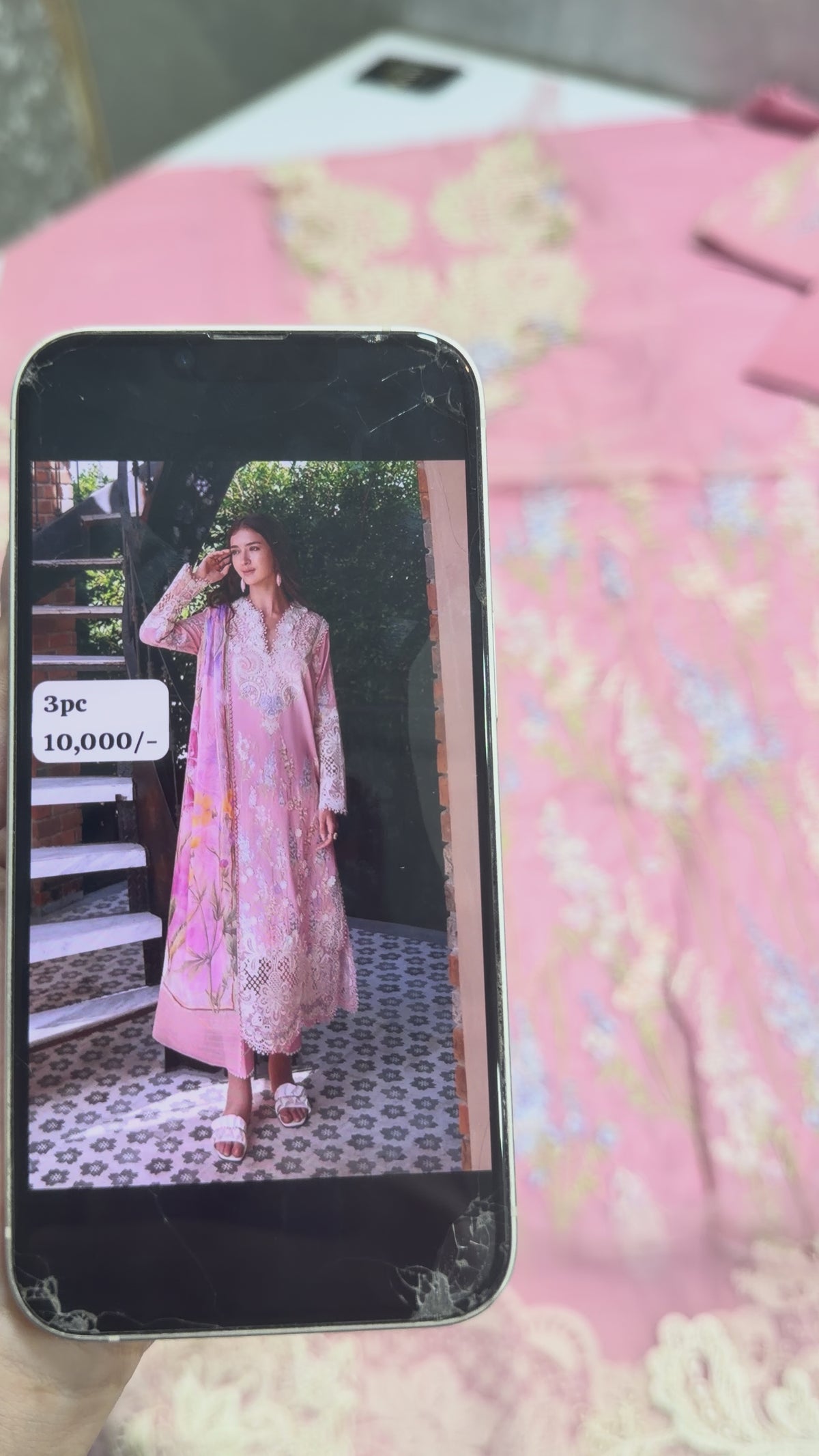 Mushq A Moi Chikan Embroidered Lawn Unstitched 3Pc Suit - Silent Vows