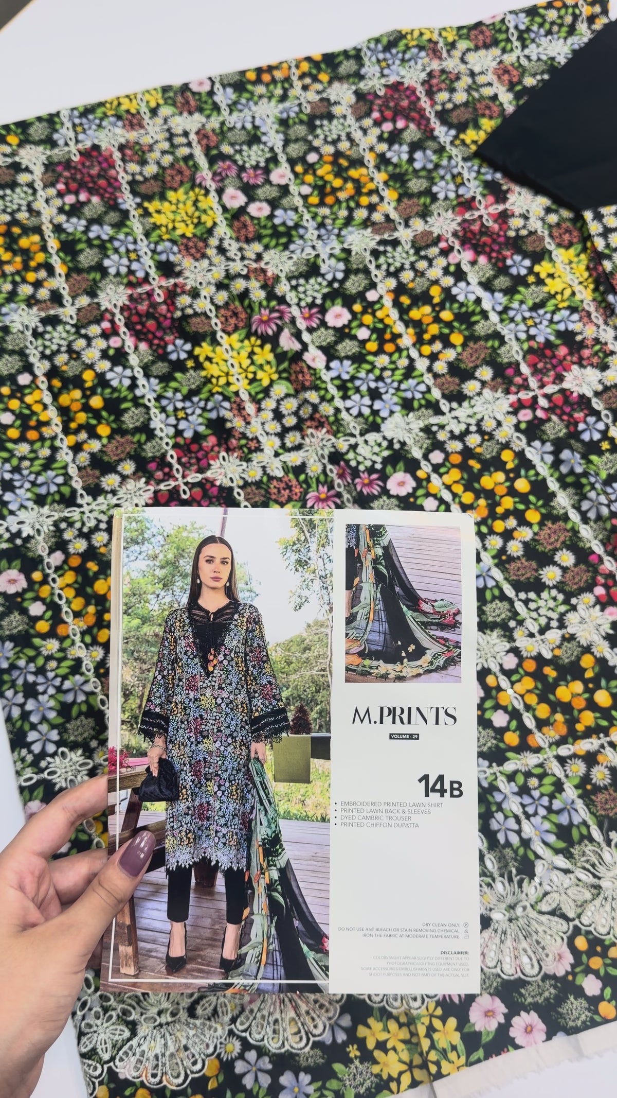 Maria.B MPrints Embroidered Lawn Unstitched 3Pc Suit MPT-2914-B